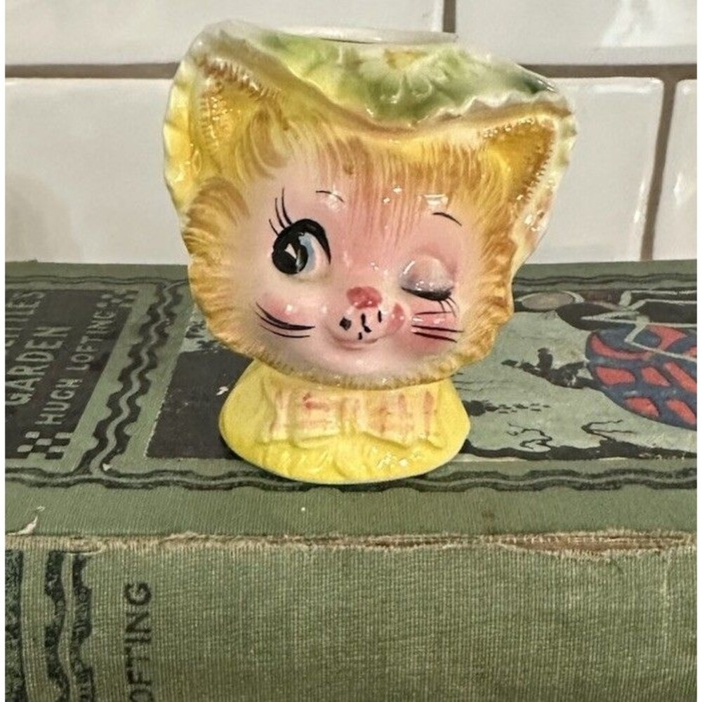 Rare Vintage Enesco Miss Priss Yellow Toothpick Holder Winkin Kitten # 1531